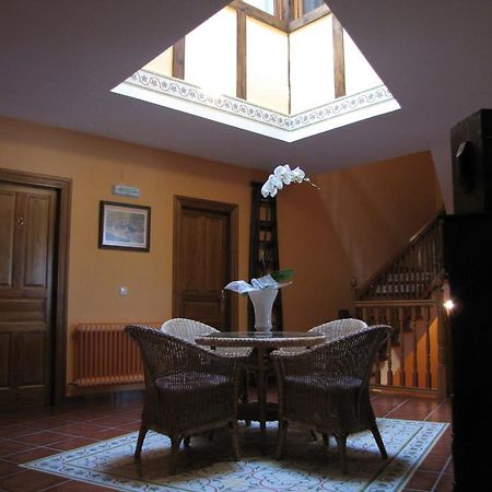 Hostal Rural Huartearena Iza Eksteriør billede